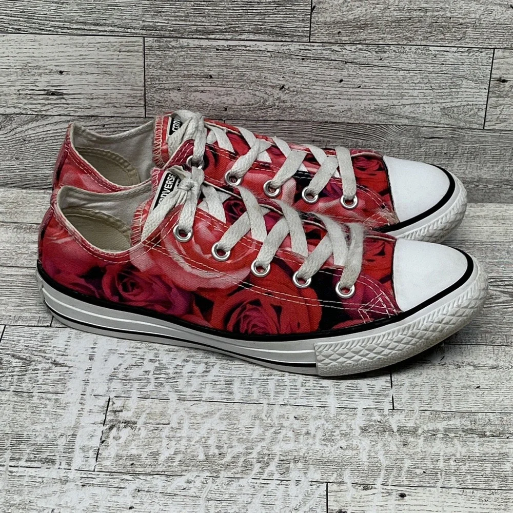 Converse All Star Youth Size 2 Roses‎ Pink White & Black Floral Canvas Lace Ups